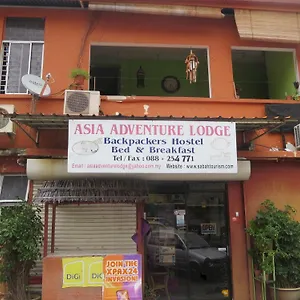  Hostel Adventure