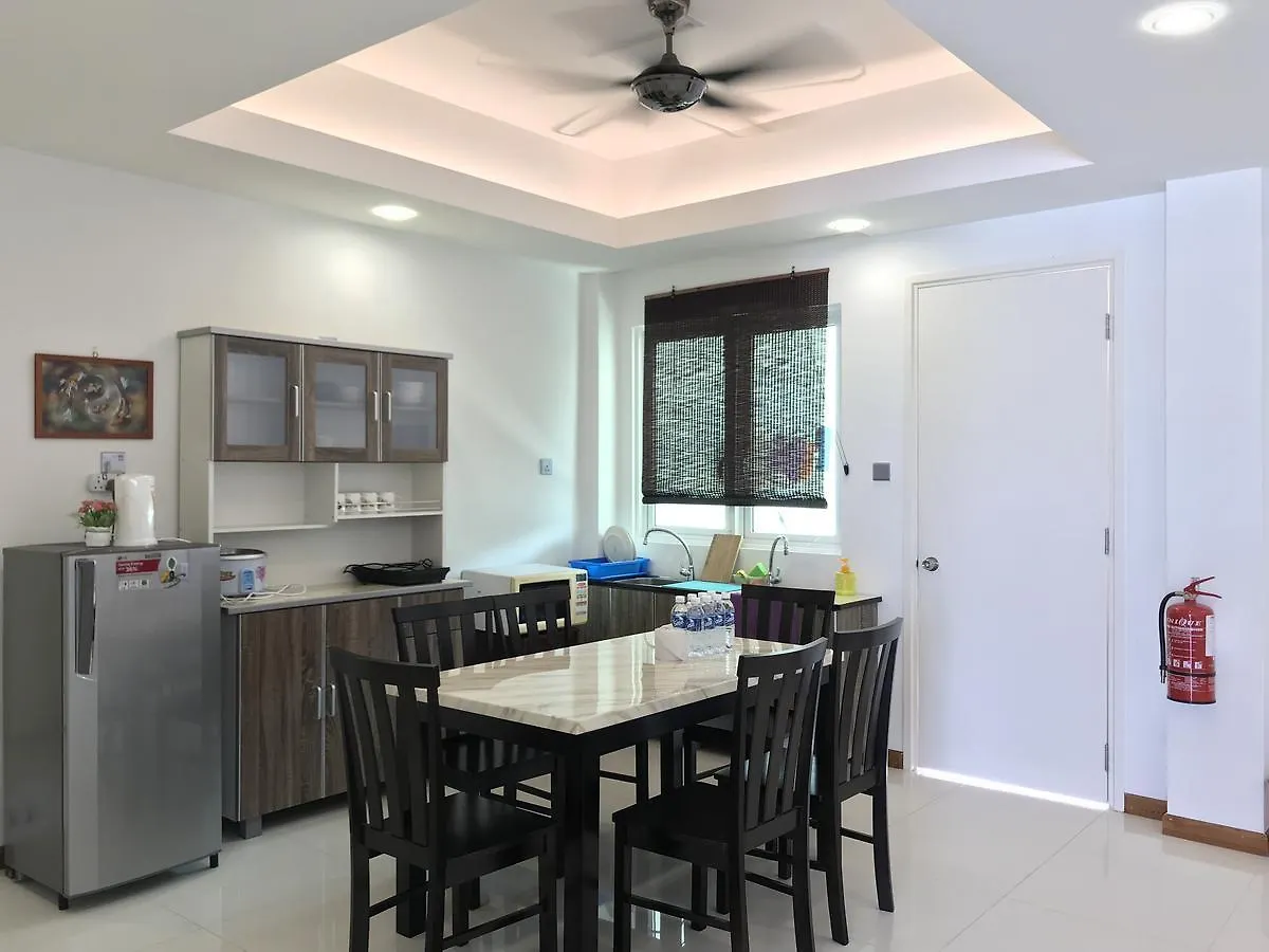 Sunset Seaview Vacation Condos @ Crystal Condo Kota Kinabalu Holiday home